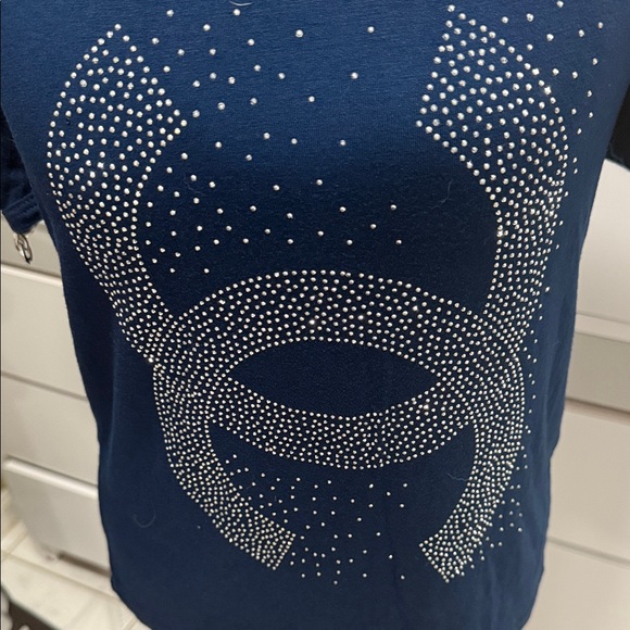 Chic Navy Women's Top with Embellished Design - Picture 2 of 5